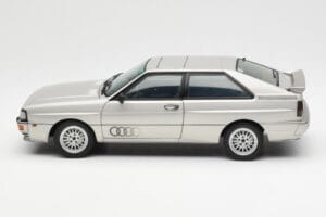 Audi Quattro LWB Srebrny AUTOart 1:18 70303 Metal — zdjęcie 4 z 8