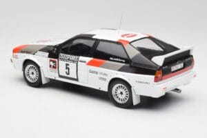 Audi Quattro #5 H. Mikkola / A. Hertz 1000 Lakes Rally 1982 IXO 1:18 18RMC094B Metal — zdjęcie 5 z 6