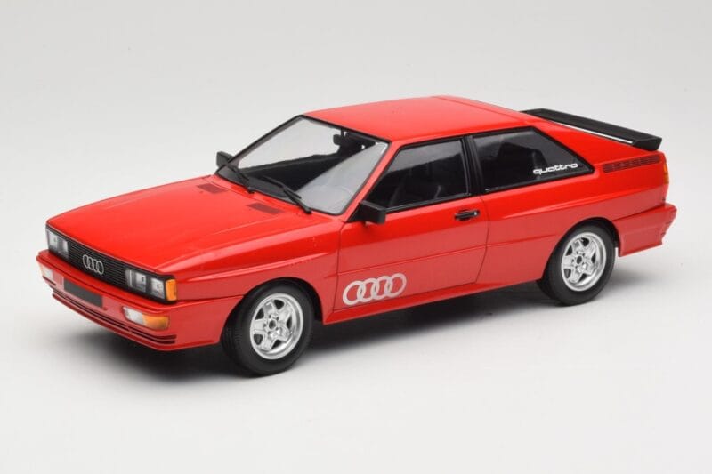 Audi Quattro Czerwony Minichamps 1:18 155016124 Metal
