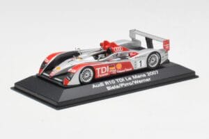 Audi R10 TDI LMP1 #1 F. Biela / E. Pirro / M. Werner 24 Hours of Le Mans 2007 Minichamps 1:43 5020700213 Metal — zdjęcie 2 z 4
