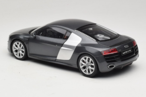 Audi R8 5.2 FSI Quattro Daytona Grey Kyosho 1:18 09216DG Metal — zdjęcie 6 z 7