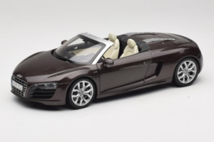 Audi R8 5.2 Spyder Teak Brown Kyosho 1:18 5010918525 Metal
