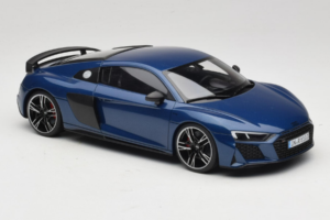 Audi R8 Ascari Blue Jada 1:18 5011918451 Metal — zdjęcie 4 z 6