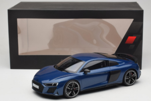 Audi R8 Ascari Blue Jada 1:18 5011918451 Metal — zdjęcie 6 z 6