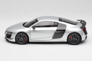 Audi R8 GT Type 42 Ice Srebrny Metallic Kyosho 1:18 09218IS Metal — zdjęcie 4 z 8