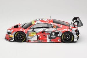 Audi R8 LMS #30 AAPE M. Lee FIA GT World Cup Macau 2015 Minichamps 1:18 155151130 Metal — zdjęcie 3 z 6
