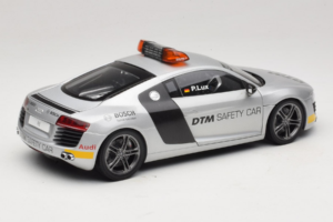 Audi R8 Safety Car 24 Hours of Le Mans 2008 Kyosho 1:18 09214DTM Metal — zdjęcie 5 z 8