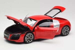 Audi R8 V10 Brilliant Czerwony Kyosho 1:18 09216RR Metal — zdjęcie 2 z 8