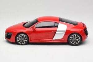 Audi R8 V10 Brilliant Czerwony Kyosho 1:18 09216RR Metal — zdjęcie 4 z 8