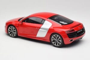 Audi R8 V10 Brilliant Czerwony Kyosho 1:18 09216RR Metal — zdjęcie 7 z 8