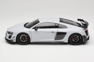 Audi R8 4S V10 Performance Biały Kengfai 1:18 VAKF-0357 Metal — zdjęcie 4 z 8