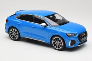 Audi RS Q3 F3 Sportback Niebieski Minichamps 1:18 155018101 Metal — zdjęcie 4 z 6
