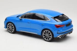 Audi RS Q3 F3 Sportback Niebieski Minichamps 1:18 155018101 Metal — zdjęcie 5 z 6