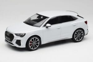 Audi RS Q3 F3 Sportback Glacier White Metallic Minichamps 1:18 155018105 Metal