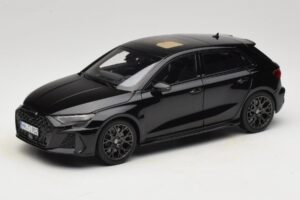 Audi RS3 8Y Sportback Myth Black Norev 1:18 188388 Metal