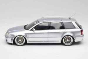 Audi RS4 B5 Avant Srebrny Custom Wheels Otto 1:18 OT521 Żywica — zdjęcie 3 z 6
