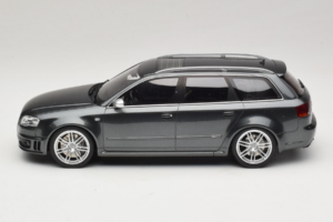 Audi RS4 B7 Szary Otto 1:18 OT721 Żywica — zdjęcie 3 z 6