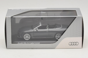 Audi RS5 B8 Kabriolet Daytona Gray Minichamps 1:43 5011215323 Metal — zdjęcie 4 z 4