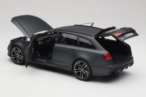 Audi RS6 C7 Avant Matt Grey Minichamps 1:18 110012012 Metal — zdjęcie 5 z 8
