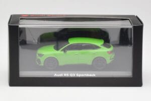 Audi RSQ3 F3 Sportback Zielony Minichamps 1:43 5012013631 Metal — zdjęcie 4 z 4