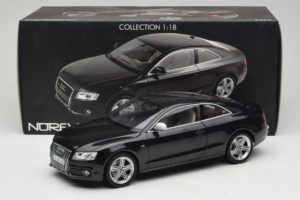 Audi S5 B8 Coupe Czarny Norev 1:18 188360 Metal — zdjęcie 8 z 8