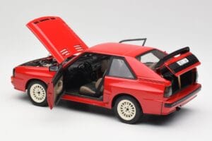 Audi Sport Quattro Czerwony Edycja Dealerska AUTOart 1:18 5030400205 Metal — zdjęcie 5 z 8