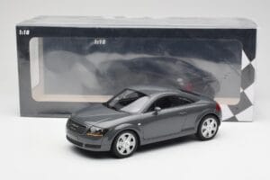 Audi TT 8N Coupe Grey Metallic Minichamps 1:18 155017020 Metal — zdjęcie 6 z 6
