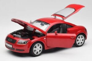 Audi TT 8N Coupe Czerwony Revell 1:18 89909092 Metal — zdjęcie 2 z 8