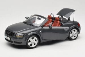 Audi TT 8N Roadster Szary Maisto 1:18 50346 Metal — zdjęcie 2 z 8