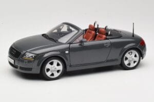 Audi TT 8N Roadster Szary Maisto 1:18 50346 Metal