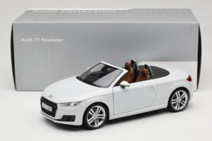 Audi TT 8S Roadster Glacier White Minichamps 1:18 5011400515 Metal — zdjęcie 8 z 8