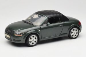 Audi TT 8N Roadster Zielony Revell 1:18 08979 Metal