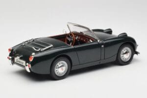 Austin-Healey Sprite Leaf Green Revell 1:18 08837 Metal — zdjęcie 3 z 8