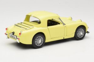 Austin-Healey Sprite Mk1 Żółty Revell 1:18 08835 Metal — zdjęcie 3 z 8