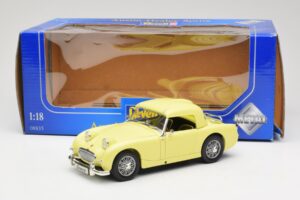 Austin-Healey Sprite Mk1 Żółty Revell 1:18 08835 Metal — zdjęcie 8 z 8