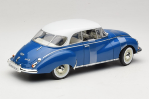 Auto Union 1000 S Coupe Niebieski Biały Revell 1:18 08909 Metal — zdjęcie 2 z 6