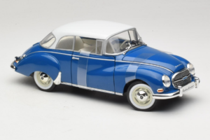 Auto Union 1000 S Coupe Niebieski Biały Revell 1:18 08909 Metal — zdjęcie 4 z 6