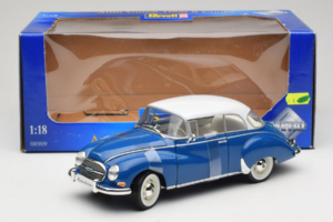 Auto Union 1000 S Coupe Niebieski Biały Revell 1:18 08909 Metal — zdjęcie 6 z 6