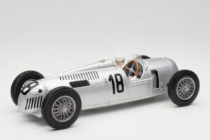 Auto Union Typ C #18 B. Rosemeyer Internationales Eifelrennen Nürburgring Winner 1936 Minichamps 1:18 155361018 Metal — zdjęcie 2 z 6