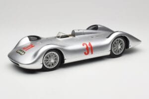 Auto Union Typ C Stromlinie #31 B. Rosemeyer 1937 Srebrny Revell 1:18 Auto Union Typ C Stromlinie #31 B. Rosemeyer 1937 Srebrny Revell 1:18 08436 Metal