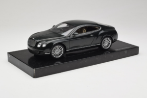 Bentley Continental GT British Racing Green Minichamps 1:18 BL570 Metal — zdjęcie 3 z 8