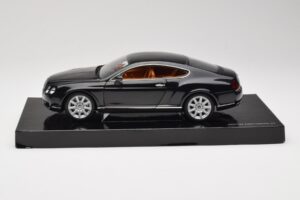 Bentley Continental GT Midnight Emerald Minichamps 1:18 BL389 Metal — zdjęcie 4 z 8