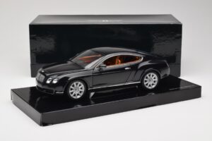 Bentley Continental GT Midnight Emerald Minichamps 1:18 BL389 Metal — zdjęcie 8 z 8