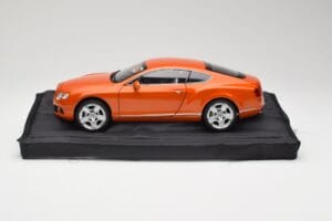 Bentley Continental GT Orange Metallic Minichamps 1:18 100139921 Metal — zdjęcie 4 z 8