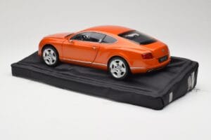 Bentley Continental GT Orange Metallic Minichamps 1:18 100139921 Metal — zdjęcie 7 z 8