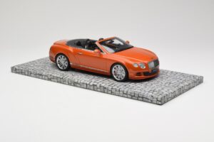Bentley Continental GT Speed Kabriolet Orange Metallic Minichamps 1:18 107139430 Metal — zdjęcie 4 z 6