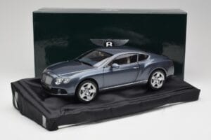 Bentley Continental GT Thunder Szary Minichamps 1:18 BL835 — zdjęcie 8 z 8
