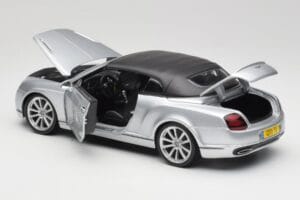 Bentley Continental Supersports Kabriolet 1. Generacja Srebrny Bburago 1:18 18-11037S Metal — zdjęcie 5 z 8