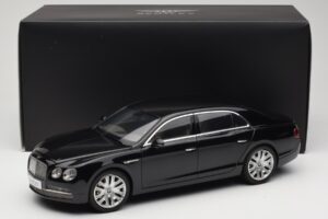 Bentley Flying Spur W12 Diamond Black Kyosho 1:18 08891DBK Metal — zdjęcie 8 z 8