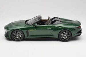 Bentley Mulliner Bacalar Scarab Green TopSpeed 1:18 TS0448 Żywica — zdjęcie 3 z 6